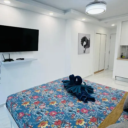 Paraiso Ponderosa, Lovely Estudio Americas *