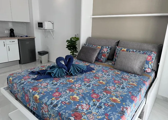 Paraiso Ponderosa, Lovely Estudio Americas Playa Feñabe